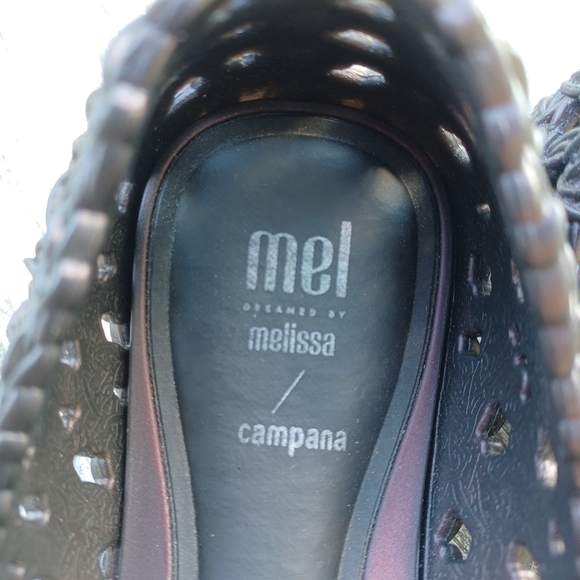 Mini Melissa Compana. Black. Girls size 1. - Picture 5 of 5